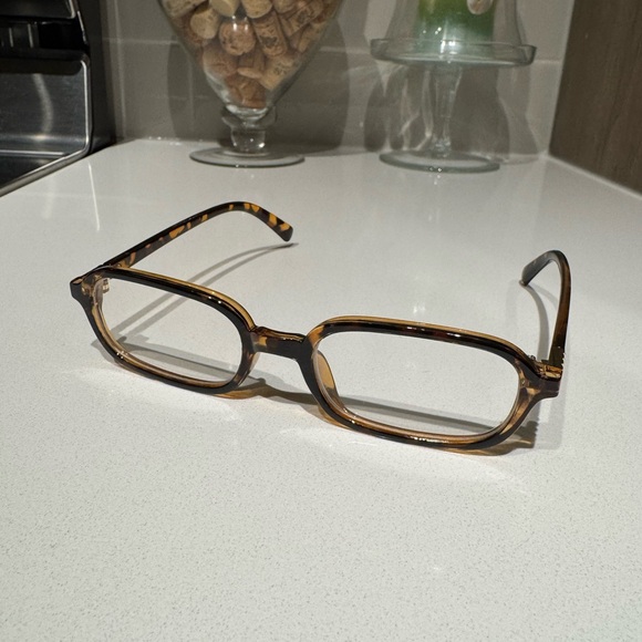 Tortoise Shell Rectangular Glasses - Picture 2 of 2